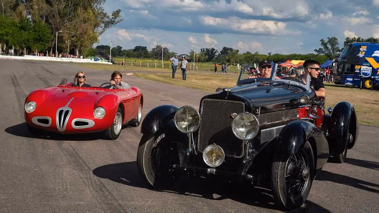 ¿Cuántos hermanos tiene Agustín Canapino?