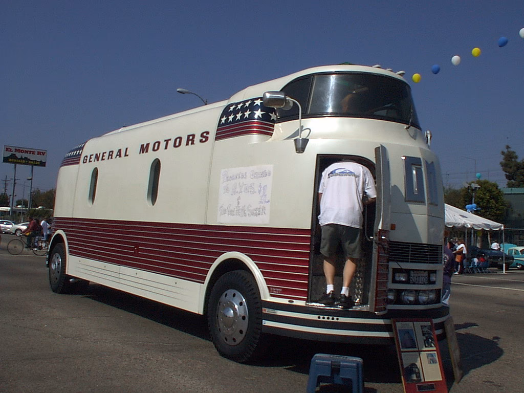 ¿Qué licencia necesito para conducir un RV en Estados Unidos?