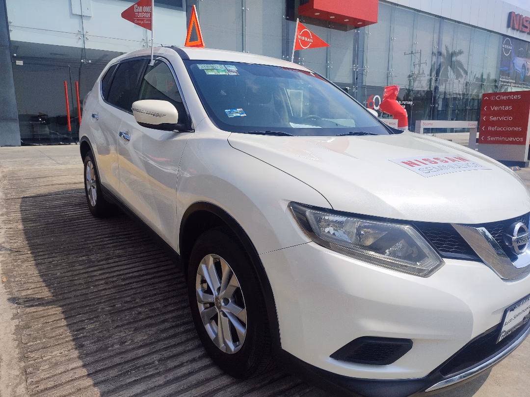 ¿Qué productos seminuevos ofrece Chevrolet Car One Universidad?