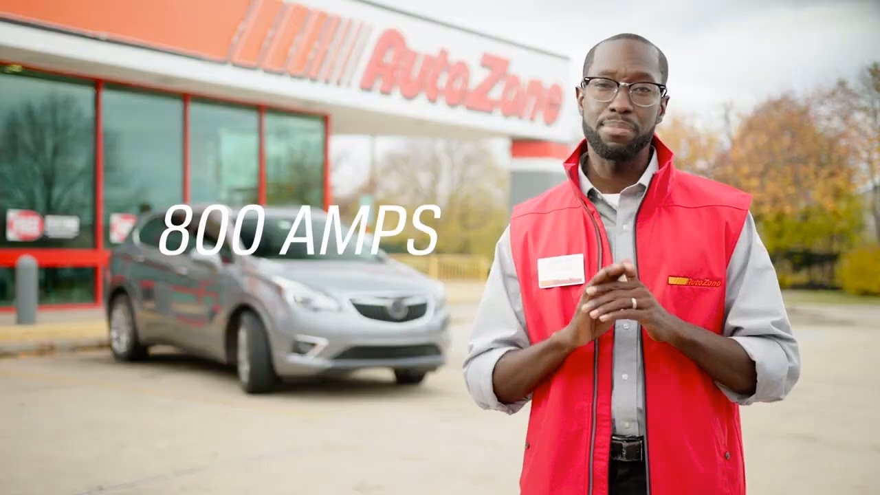 How much does an AutoZone commercial specialist make?