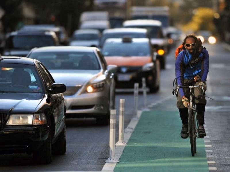 ¿Qué es mejor, un coche o una bicicleta?