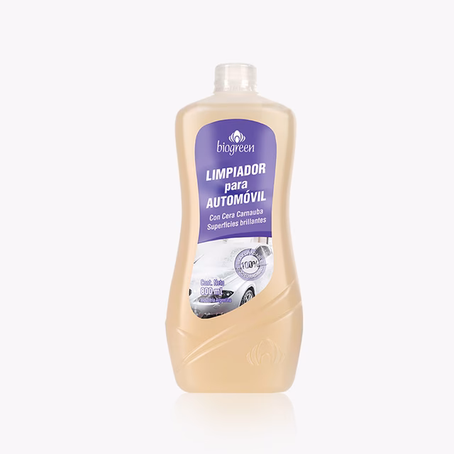 ¿Puedo utilizar Simple Green para limpiar el interior de mi coche?