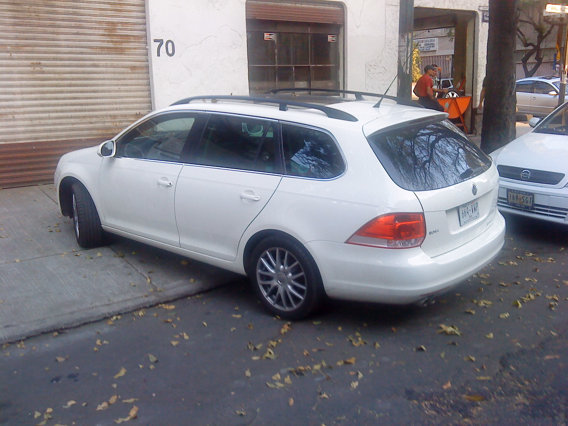 ¿Cuál es el precio de un Volkswagen Bora GLI 2009?