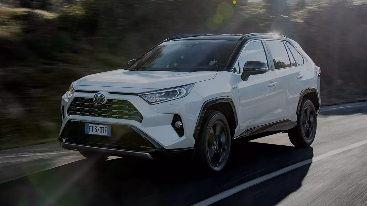 ¿Cuáles son los modelos y precios de la Toyota Corolla?