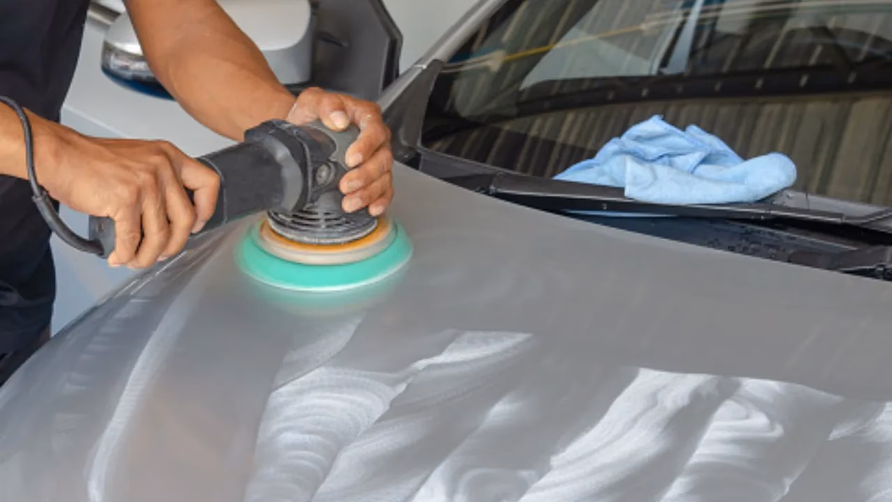 ¿Cuánto tiempo dura la cera en el auto?