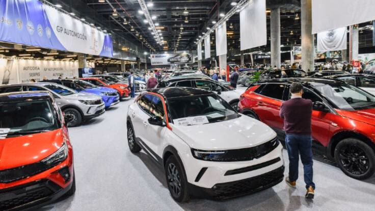 ¿Qué porcentaje de la población española tiene coche?