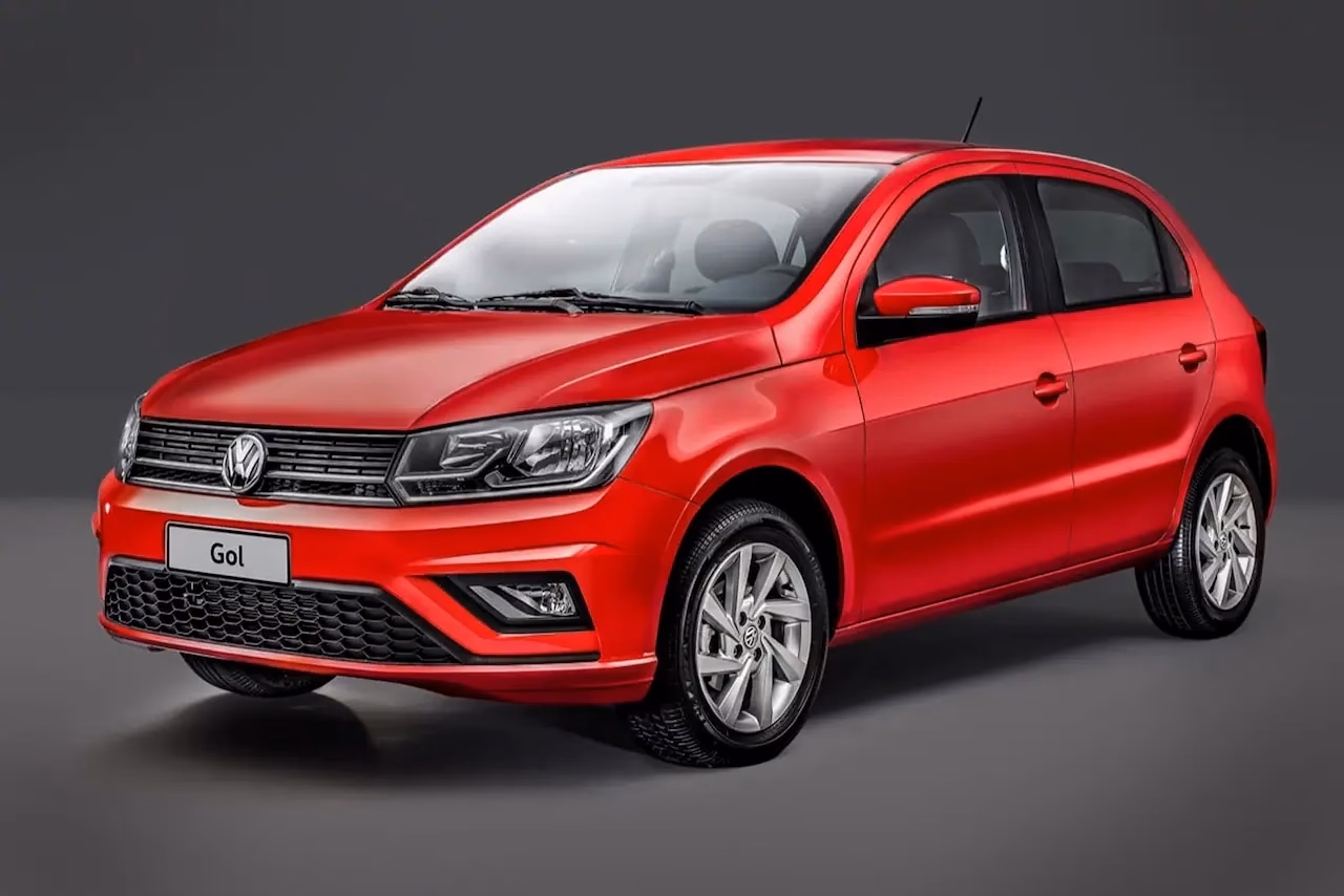 ¿Cuál es el precio de un Gol Trend 2015 de 5 puertas?