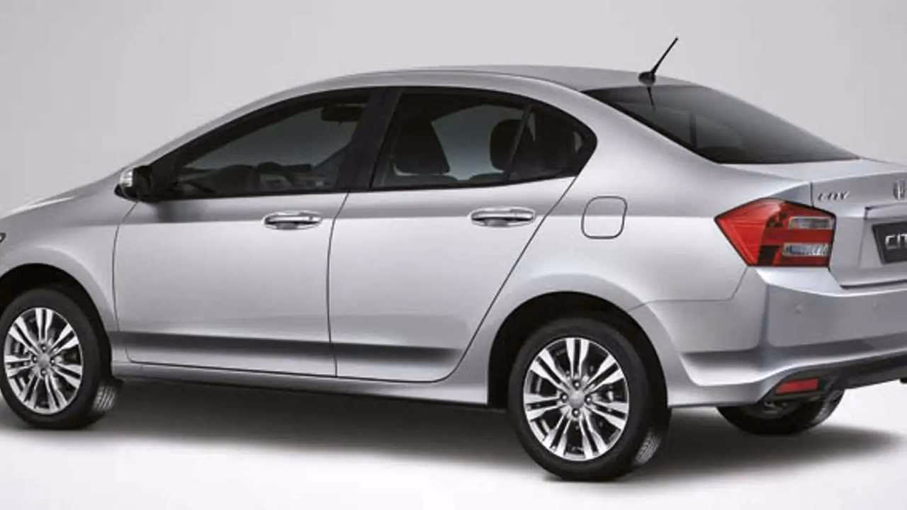 ¿Cuántos kilómetros por litro rinde un Honda City?