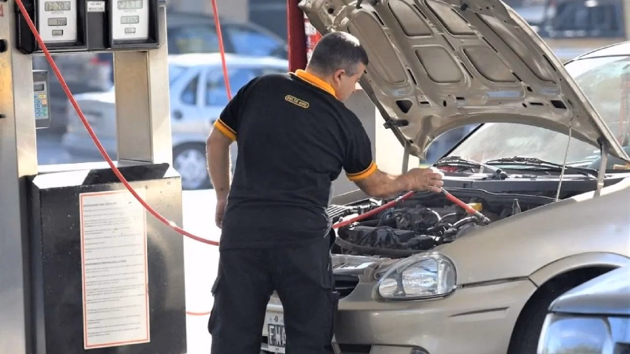 ¿Cuánto cuesta pasar un coche a GNC?