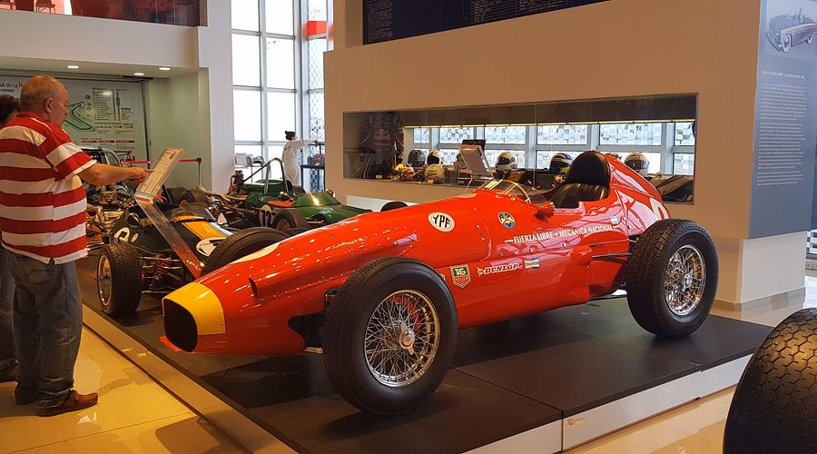 ¿Qué pasó con el museo del automóvil de Tupelo?