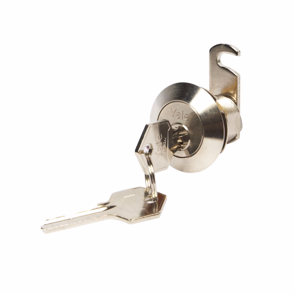 ¿Qué tipo de cerradura se utiliza generalmente en las puertas de los coches?