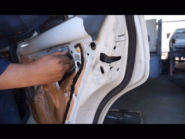 ¿Qué es la chapa de un auto?