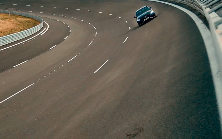 ¿Existen circuitos de carreras ovalados en Europa?