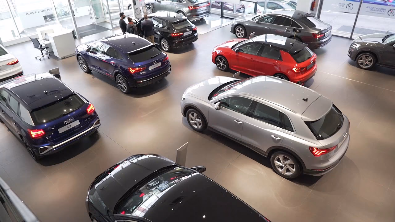 ¿Qué ciudad es conocida por los automóviles?