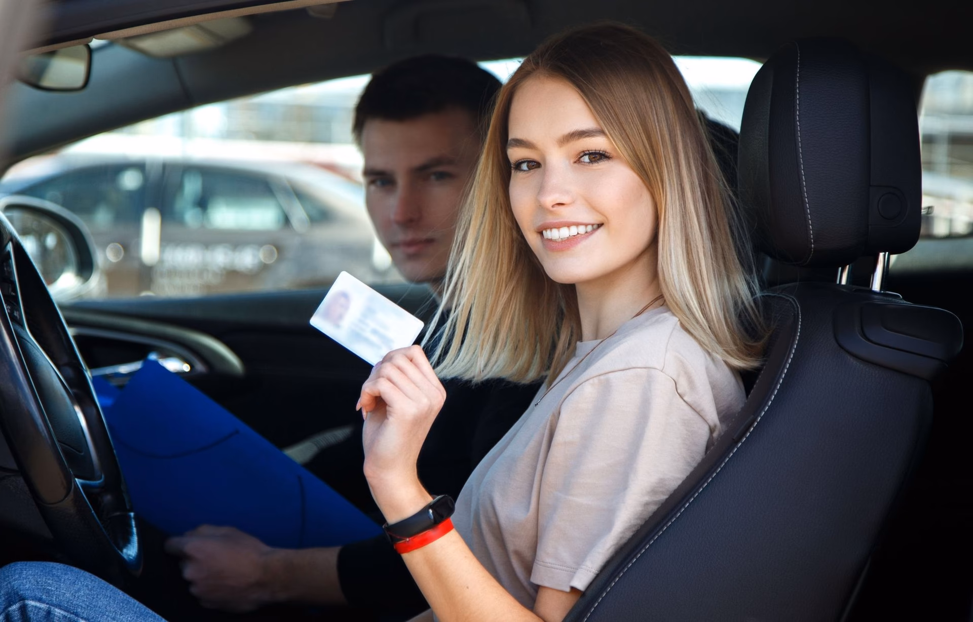 ¿Cuál es el mejor lugar para empezar a aprender a conducir?