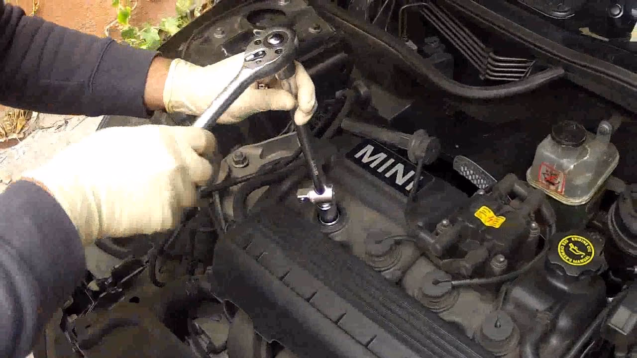 ¿Qué hacer antes de cambiar las bujías?