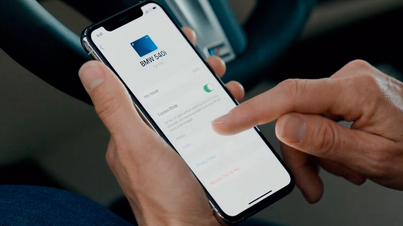 ¿Cómo uso mi teléfono como llave del coche?