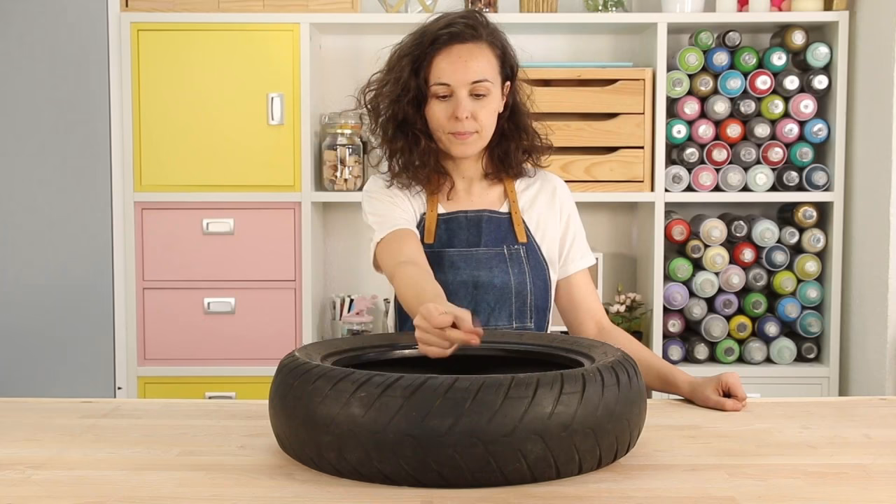 ¿Cuál es la forma más fácil de cortar un neumático?