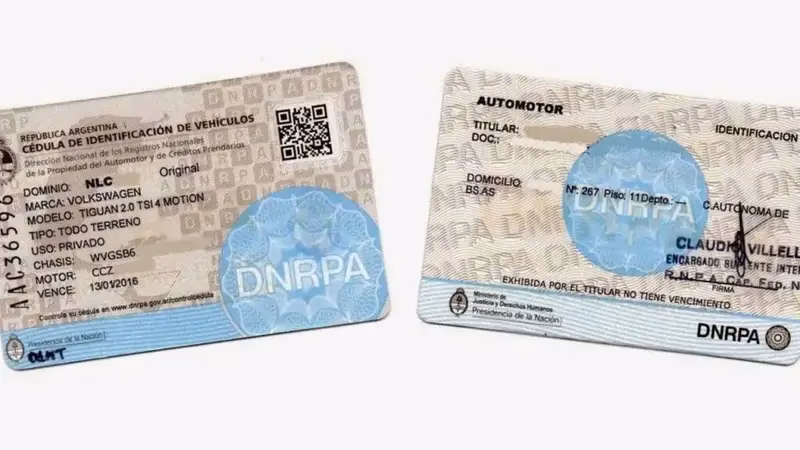 ¿Cuál es la cédula azul del auto?