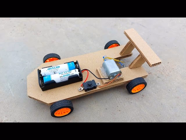 ¿Cómo se moldean las piezas de un automóvil?