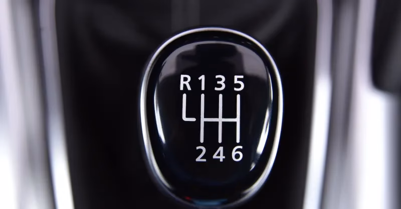 ¿Cómo funcionan las marchas en un coche eléctrico?