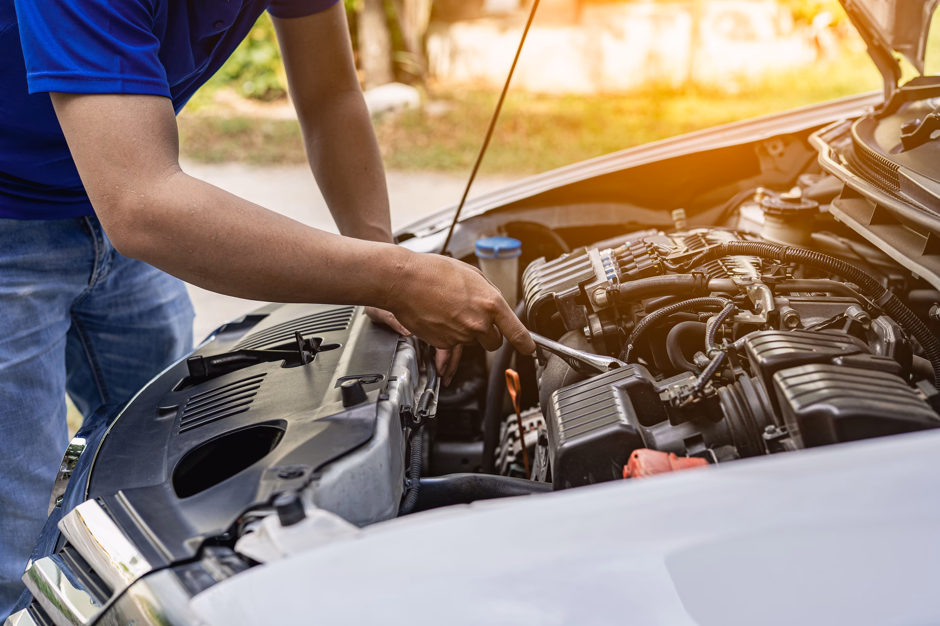 ¿Qué provoca la carbonilla en el motor?