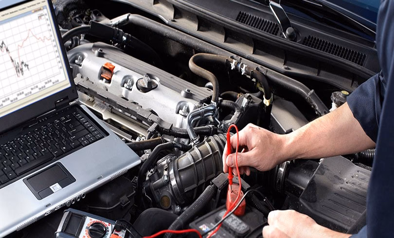 ¿Qué es la electromecánica de vehículos automóviles?