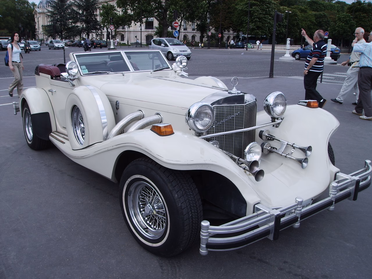 ¿Cuanto vale una Excalibur del 79?