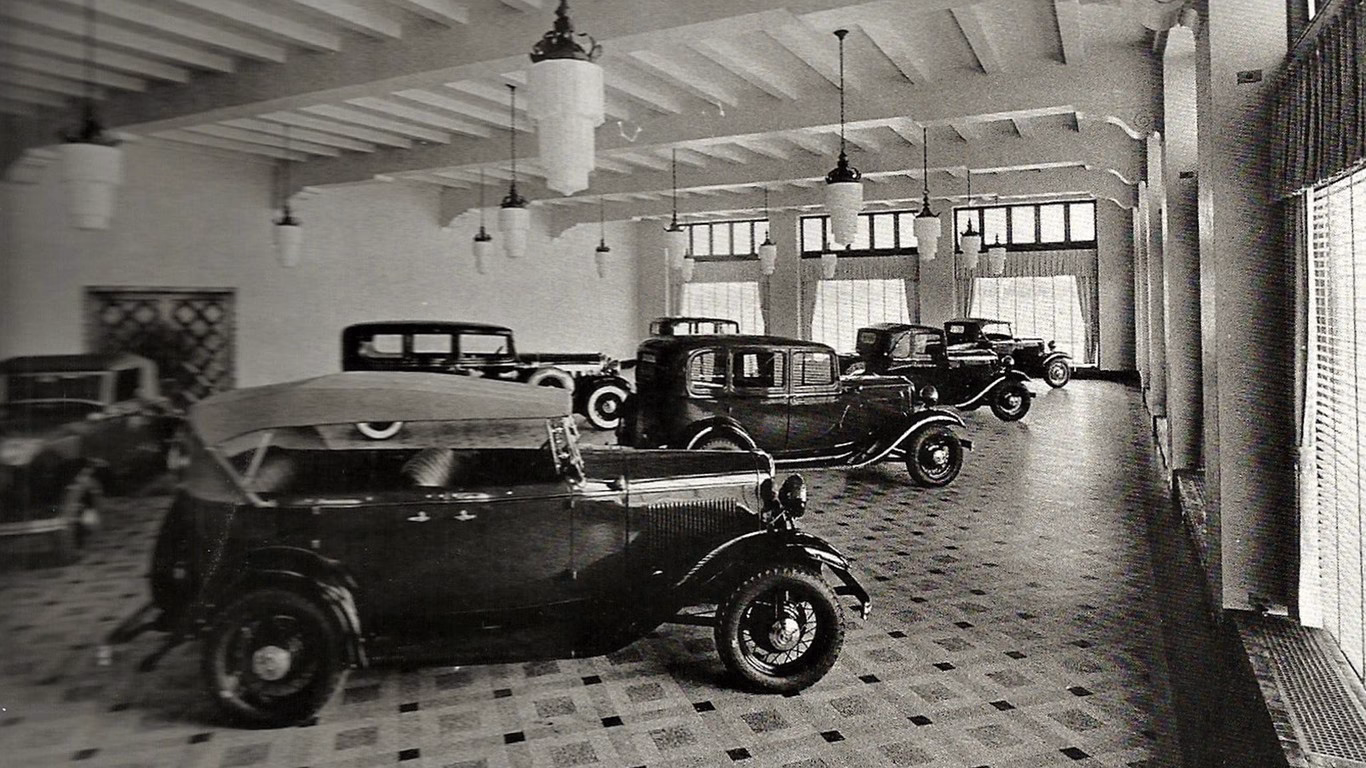 ¿Quién tuvo el primer automóvil en México?