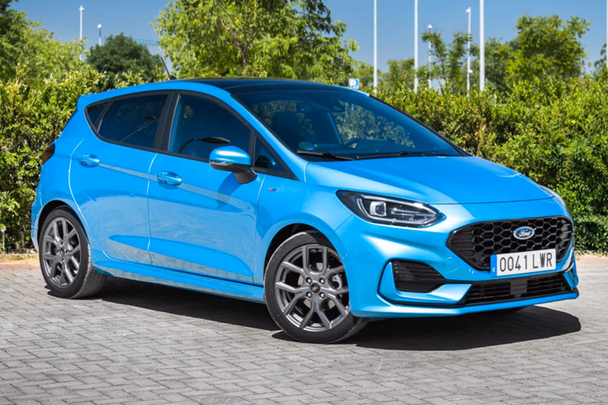 ¿Cuándo salió el Ford Fiesta en España?