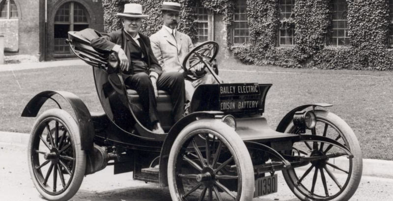 ¿Quién invento el coche y en qué año?