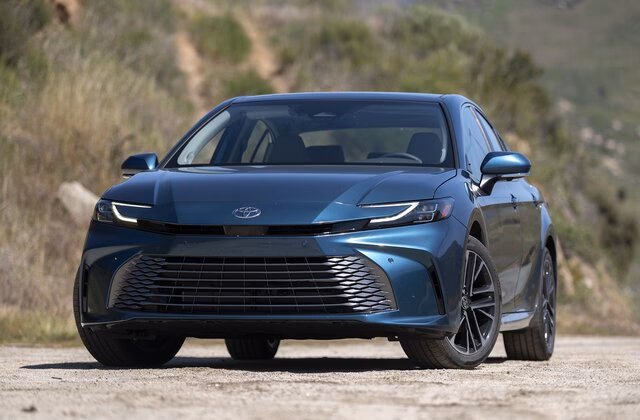 What is the average price of a Toyota?