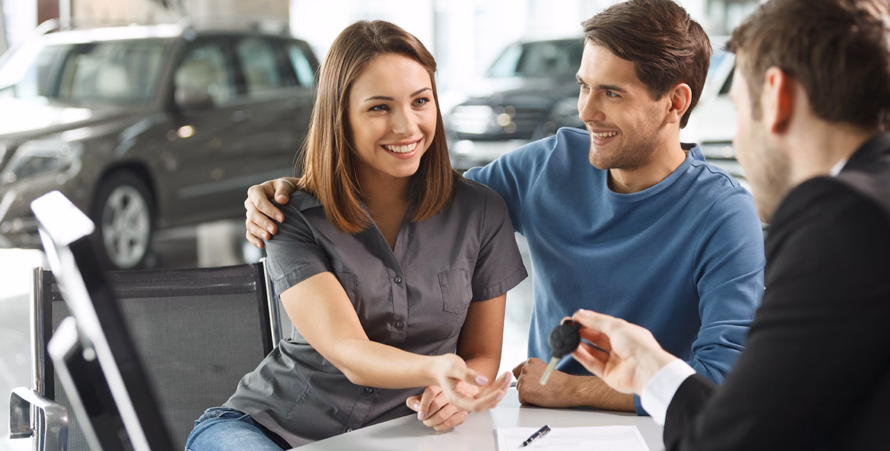 ¿Cómo sacar un carro con HSBC?