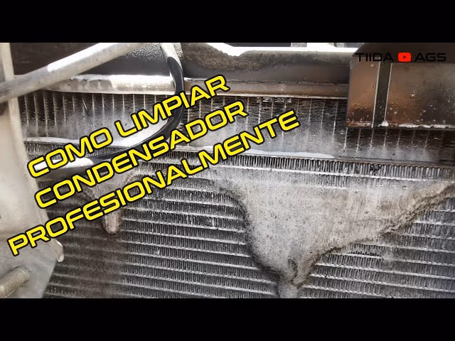 ¿Se puede limpiar el condensador del aire acondicionado de un automóvil?