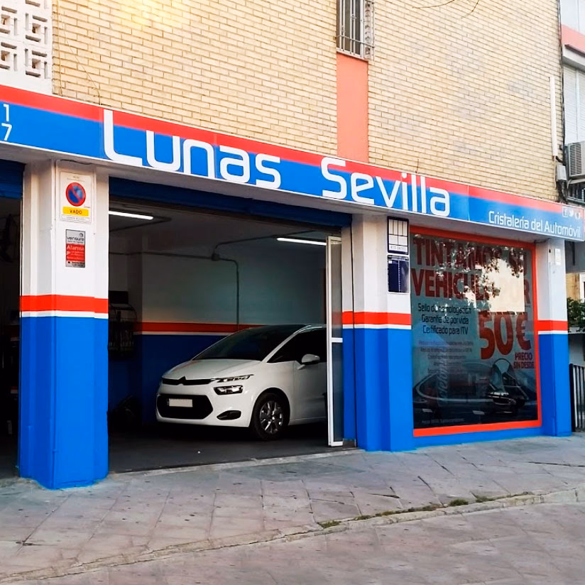 ¿Cuánto cuesta poner la luna de un coche?