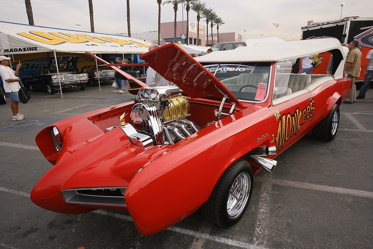 What is it called when a mechanic comes to your house?