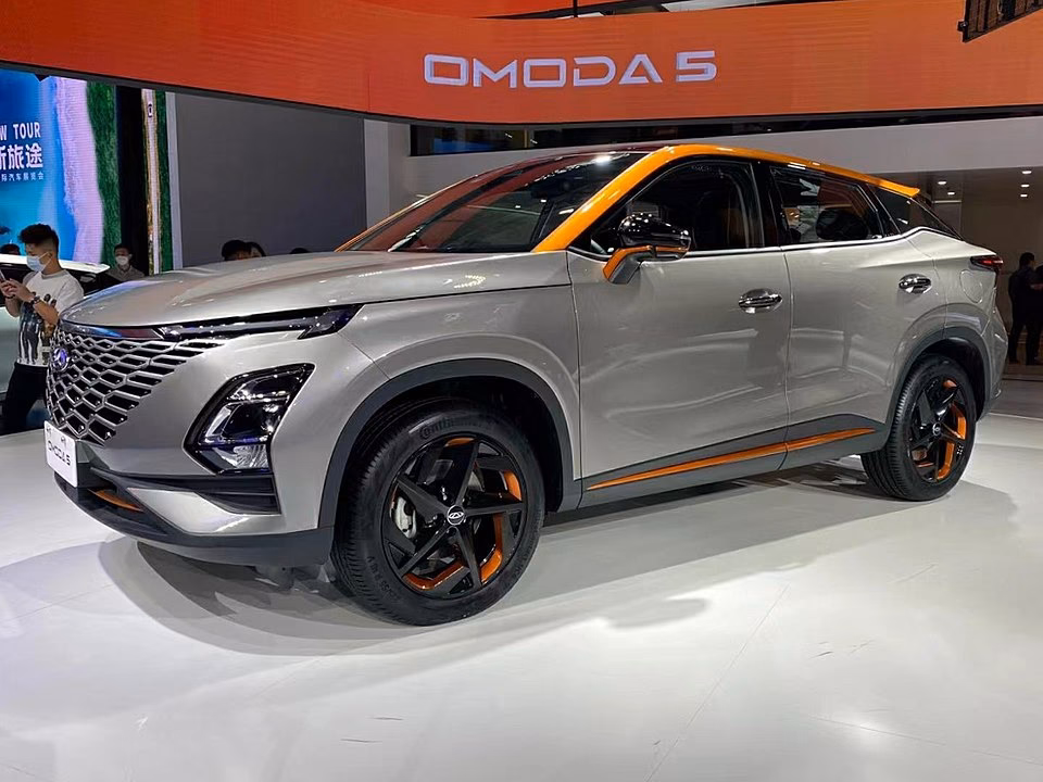 Who makes Omoda engines?