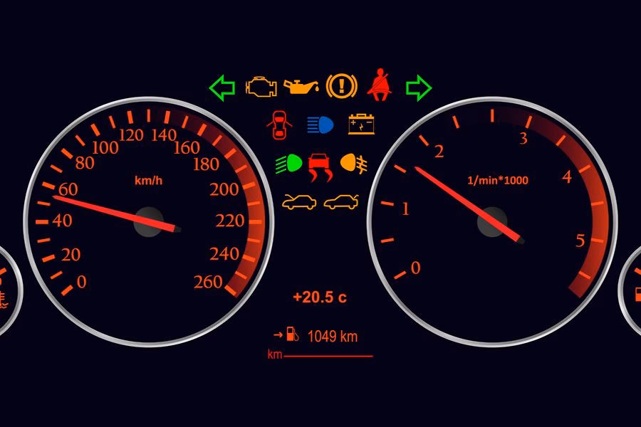 ¿Qué es el panel en un carro?