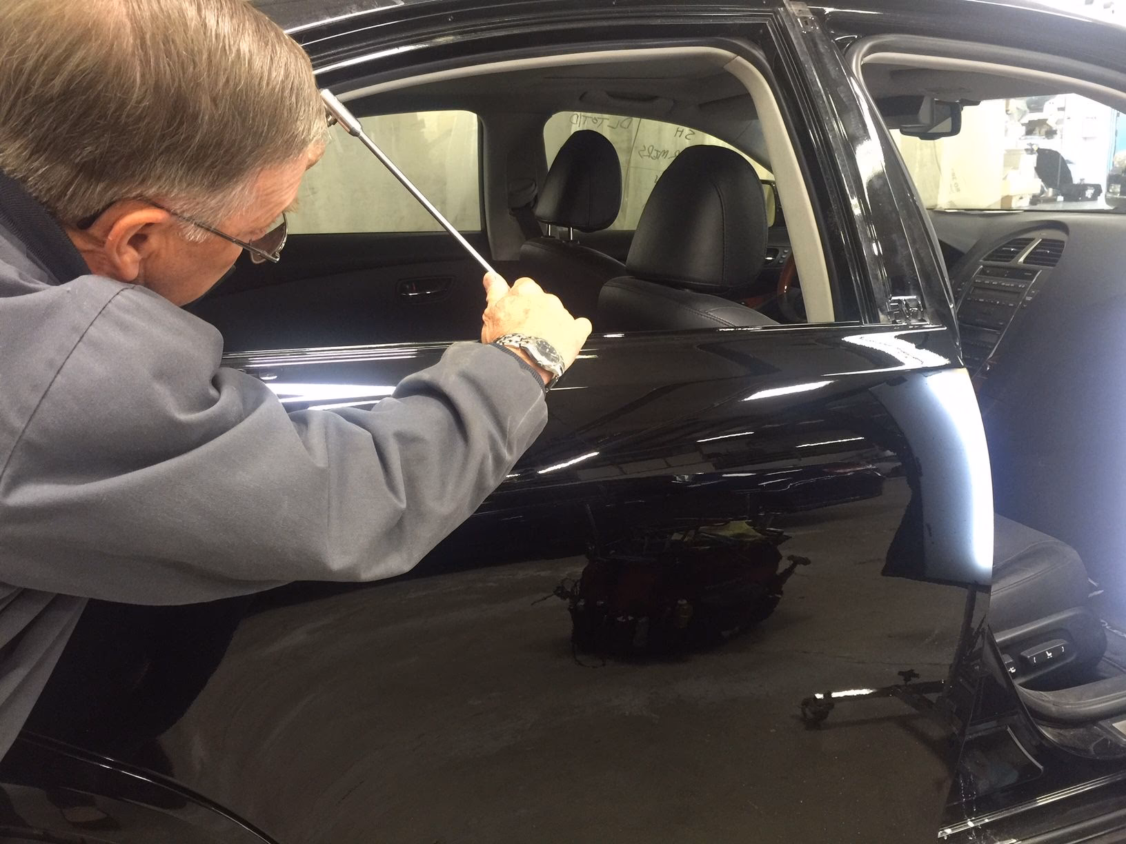 ¿Cómo se les dice a las personas que arreglan autos?