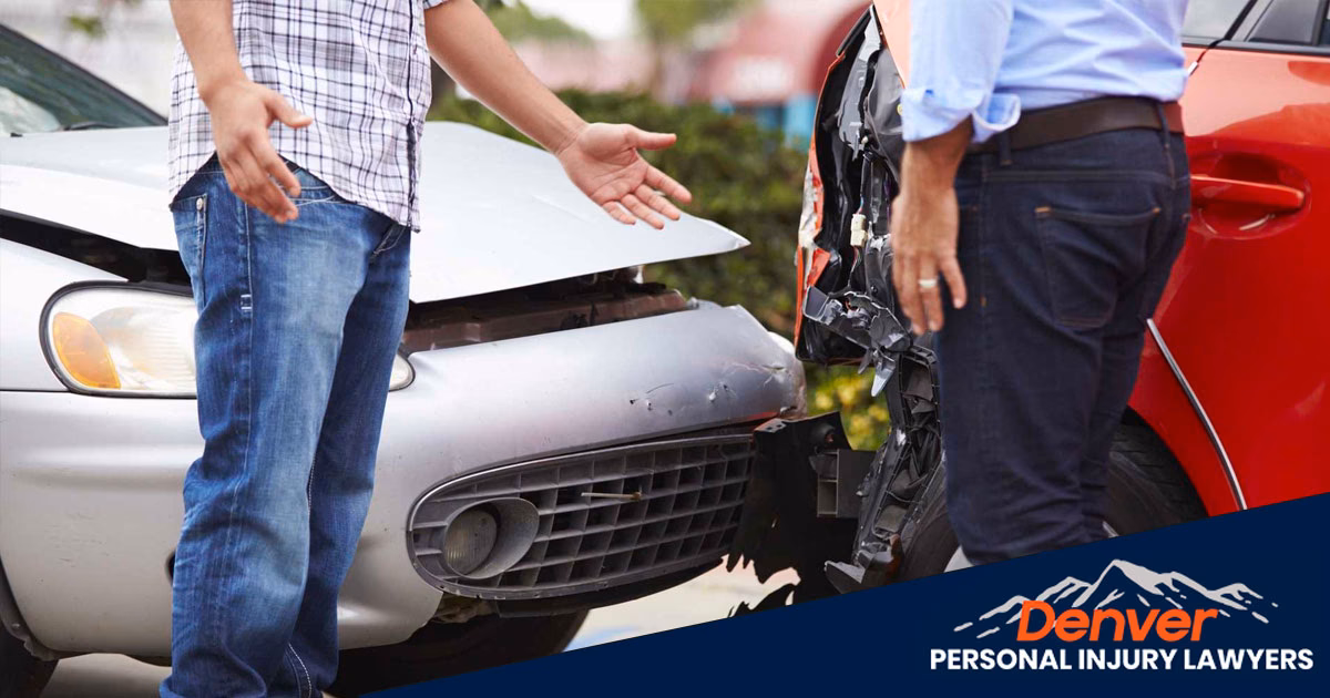 ¿Cómo se les dice a las personas que arreglan carros?