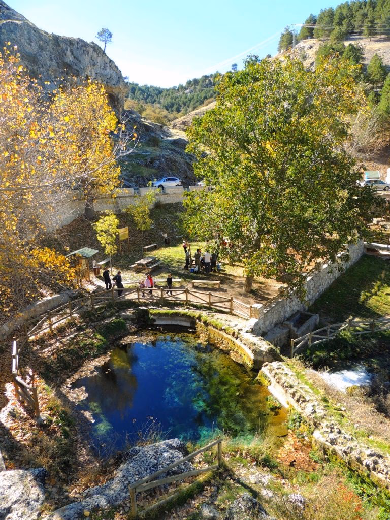 ¿Cómo puedo ir a Pontones en metro?