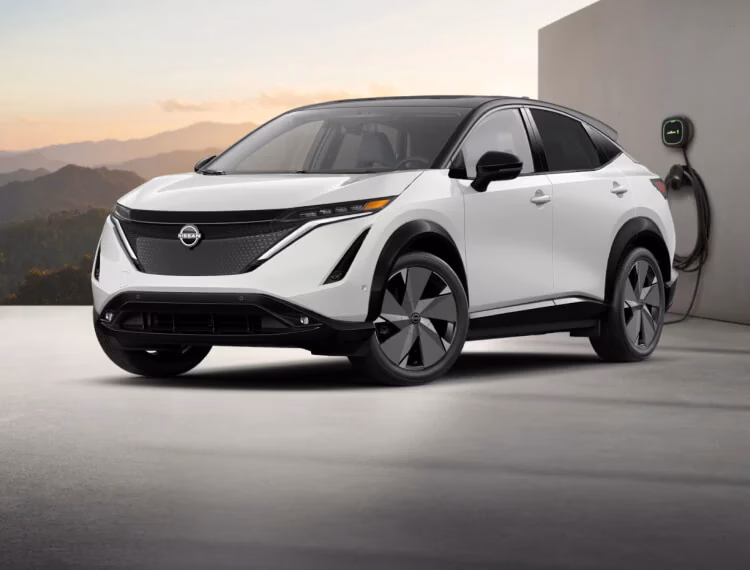 ¿Cuál es el coche Nissan más barato?