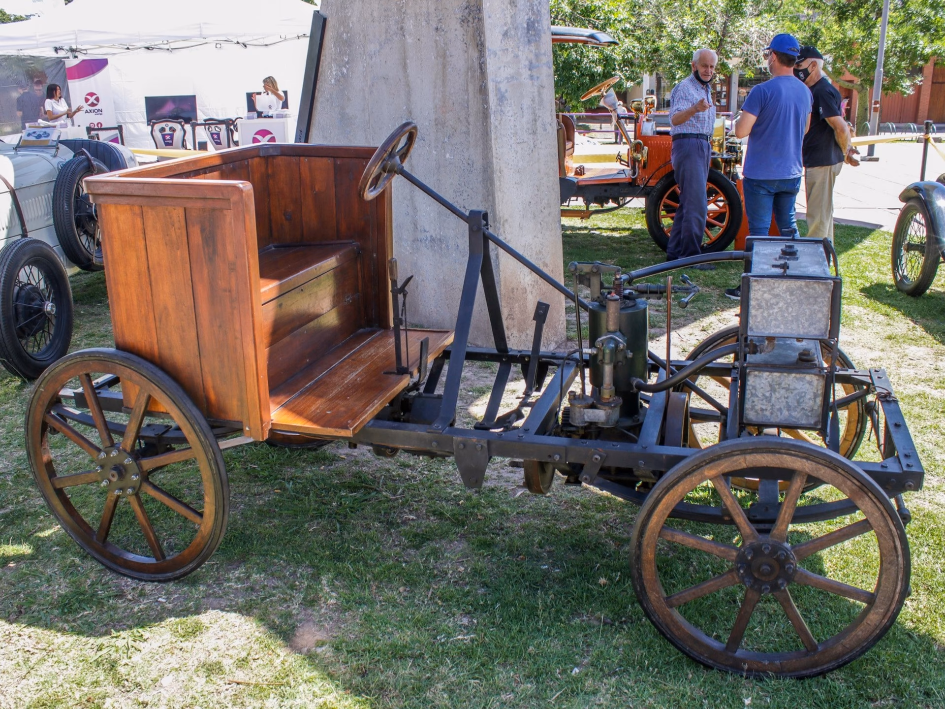 ¿Cuál fue el primer auto creado en argentina?