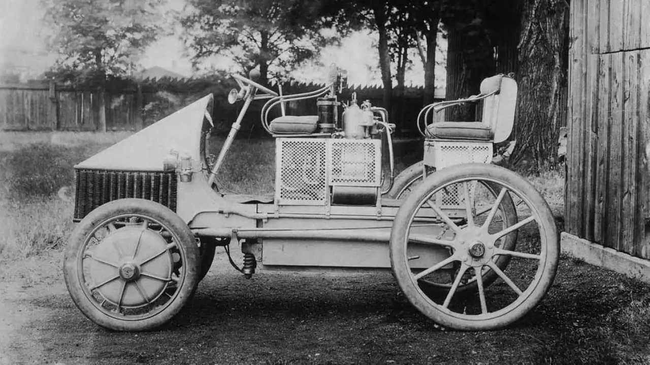 ¿Cuál fue el primer vehículo híbrido?