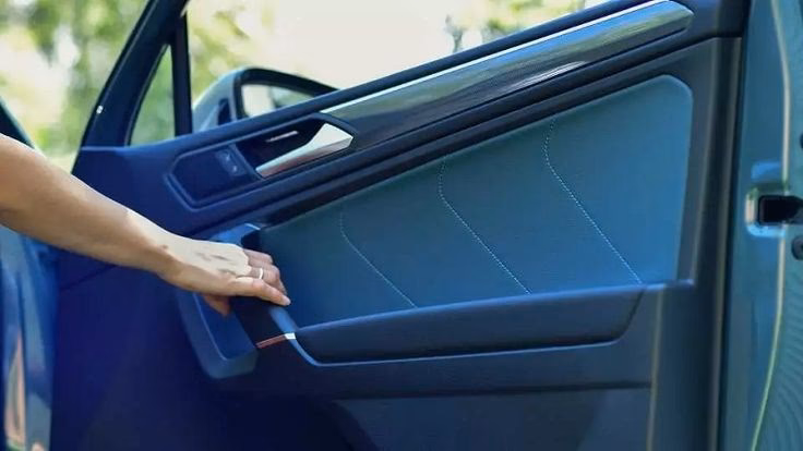 ¿Cuánto puede costar cambiar una puerta del coche?