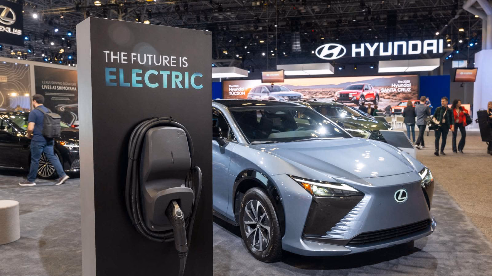 ¿A qué hora es el Salón del Automóvil de Nueva York?