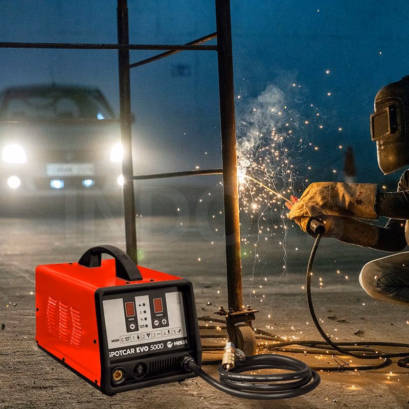 What is a Vauxhall SPOTICAR?