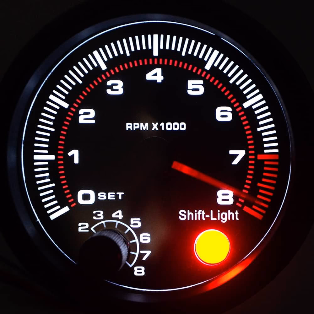 ¿Qué es el tacómetro de un carro y para qué sirve?