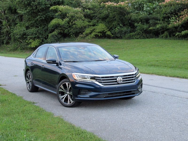 What are the disadvantages of the Passat?